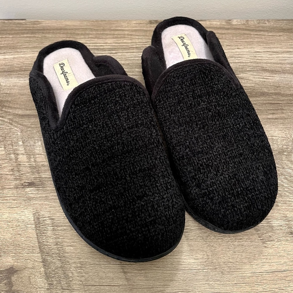 Dearfoams Women’s Black Slippers